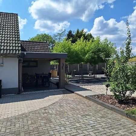Family Wellness Lodge 4 Personen Zuid-Holland! Ooltgensplaat Exterior foto