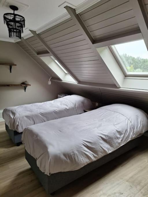 Family Wellness Lodge 4 Personen Zuid-Holland! Ooltgensplaat Exterior foto